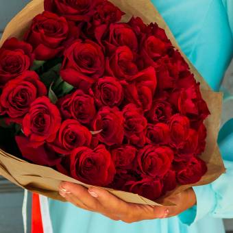 Букет из 35 красных розы 40 см (РФ)