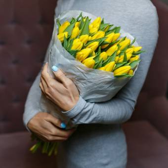 Тюльпаны оптом от 50 шт желтые